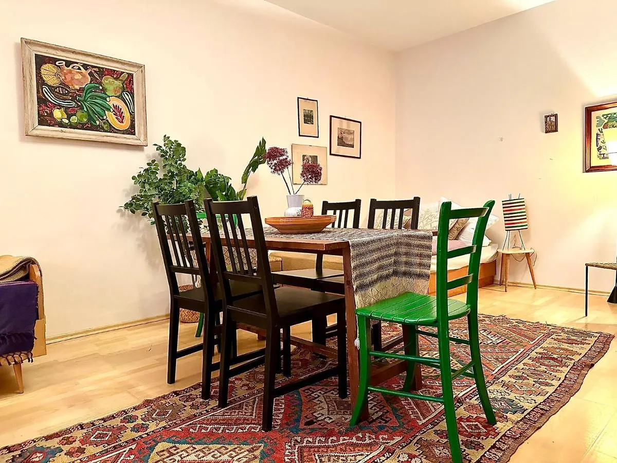 Central Apartment Near Rathausplatz Wien Østrig