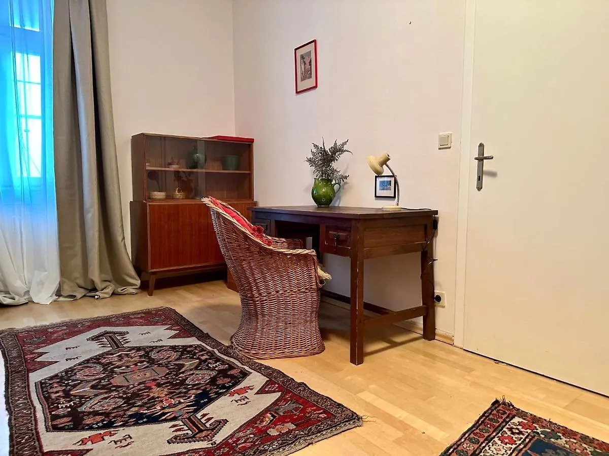 Central Apartment Near Rathausplatz Wien