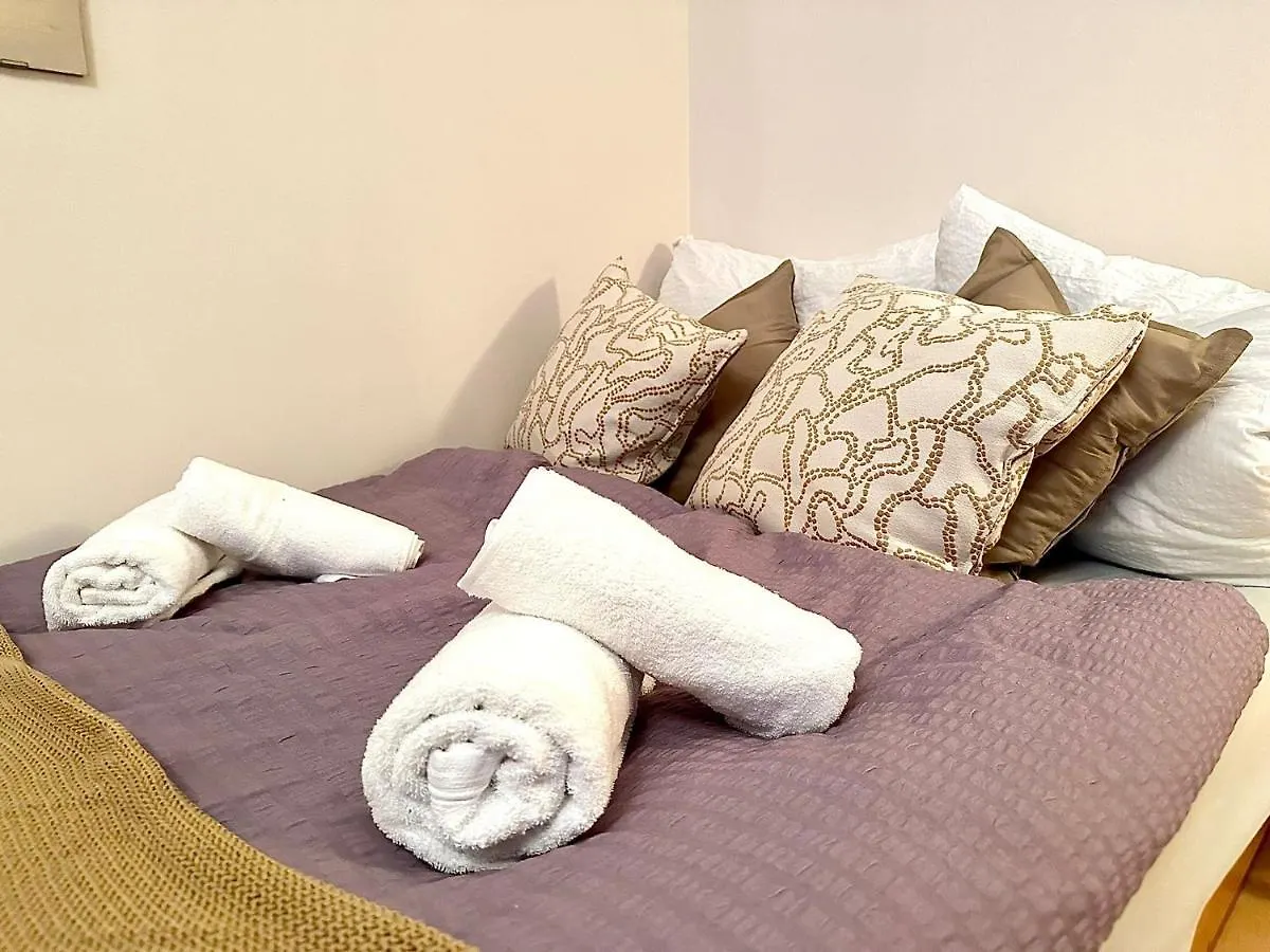 Central Apartment Near Rathausplatz Wien